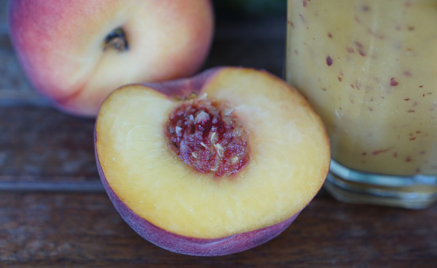 Broskvové smoothie s chia semínky