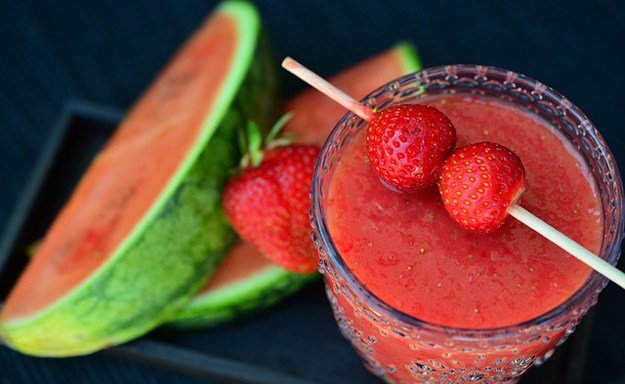 Jahodovo-melounové smoothie