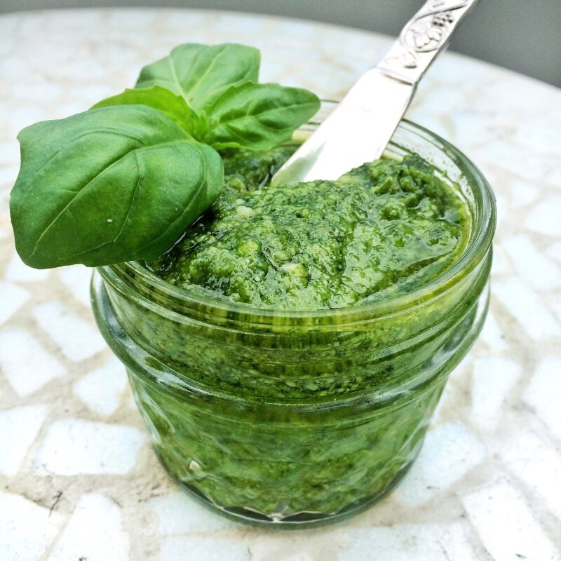 Bazalkové pesto vlastní výroby