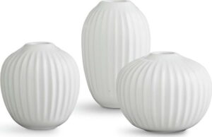Sada 3 miniaturních kameninových bílých váz Kähler Design Hammershoi Miniature. Cvičení