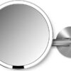 Nástěnné kosmetické zvětšovací zrcadlo s osvětlením (5x) ø 20 cm Sensor – simplehuman. Cvičení