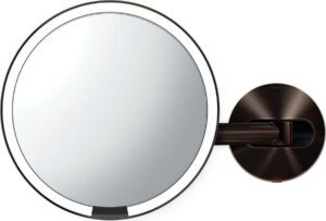 Nástěnné kosmetické zvětšovací zrcadlo s osvětlením (5x) ø 20 cm Sensor – simplehuman. Cvičení