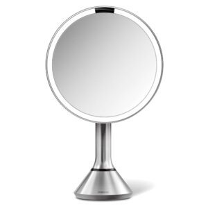 Kosmetické zvětšovací zrcadlo s osvětlením (5x) ø 20 cm Sensor – simplehuman. Cvičení