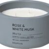 Vonná sojová svíčka doba hoření 25 h Fraga: Rose and White Musk – Blomus. Cvičení
